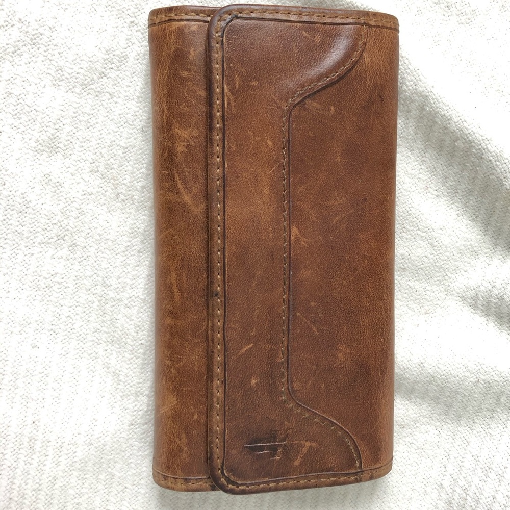 Frye leather women’s trifold wallet